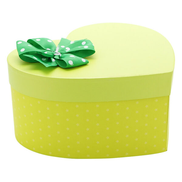 Hộp quà trái tim màu vàng chấm bi 31x15cm - Hình ảnh 3