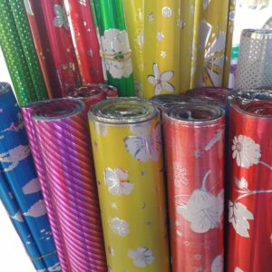 Giấy gói quà trơn bóng