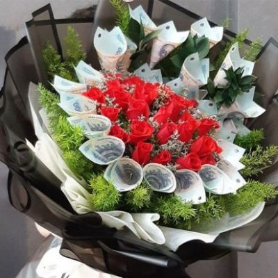 Bó hoa tiền  20 tờ tiền 500K